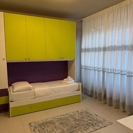 Ca' Monte - Dimora Con 3 Da Letto Montebelluna